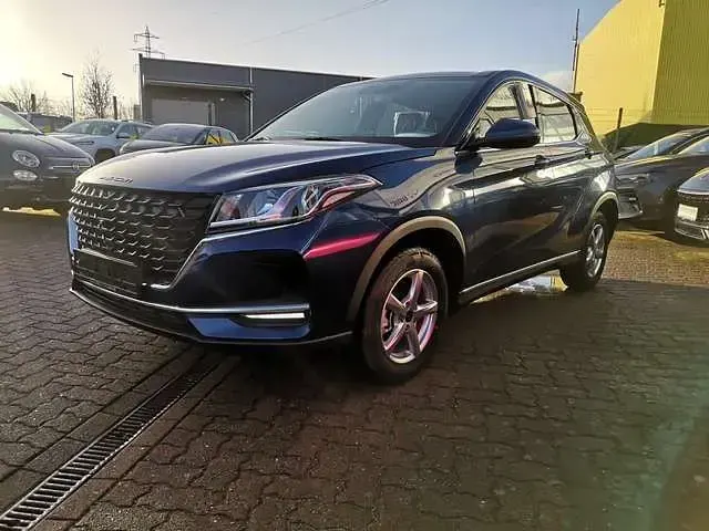 Neu DFSK Fengon 106 PS (77 kW) 2026 SUV