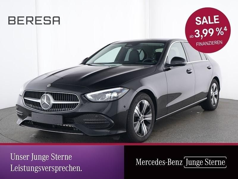 Schwarz Gebraucht 2024 Mercedes C200 Avantgarde Limousine | 38.690 € (Guter Preis) - Bild 1/3