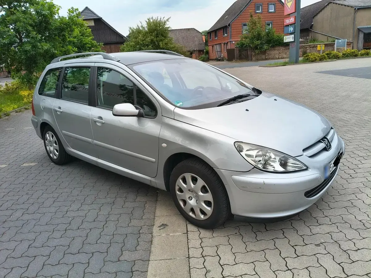 Gebraucht Peugeot 307 109 PS (80 kW) 2003 Silber Kombi