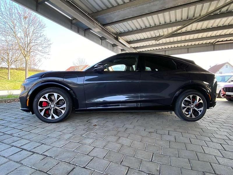Gebraucht Ford Mustang Mach-E 256 kW (349 PS) 2022 Dark matter SUV