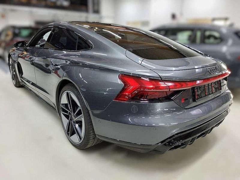 Gebraucht Audi e-tron GT quattro Ambiente 439 kW (598 PS) 2023 Daytonagrau perleffekt Limousine