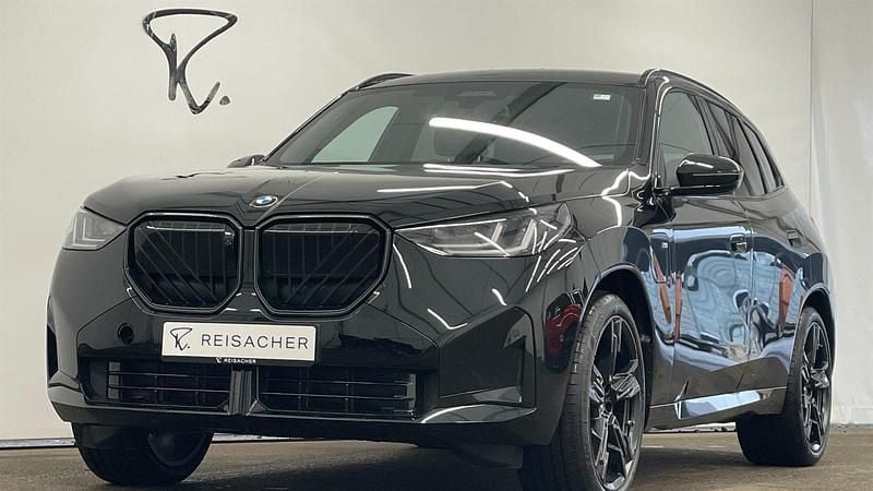 Saphirschwarz metallic Neu 2026 BMW X3 Comfort Edition SUV | 71.499 € - Bild 1/4