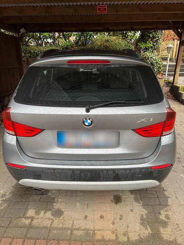 Gebraucht BMW X1 150 PS (110 kW) 2011 Grau SUV