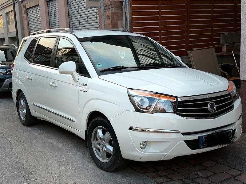 Gebraucht Ssangyong (KGM) Korando 178 PS (130 kW) 2017 Weiß Kombi