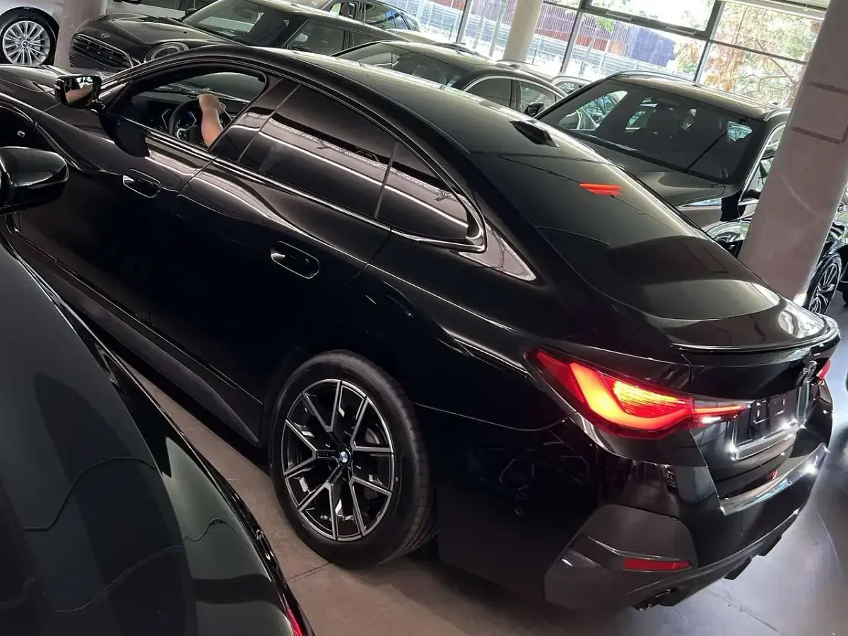 Gebraucht BMW 420 Gran Coupé M Sport 190 PS (139 kW) 2023 Schwarz Coupé