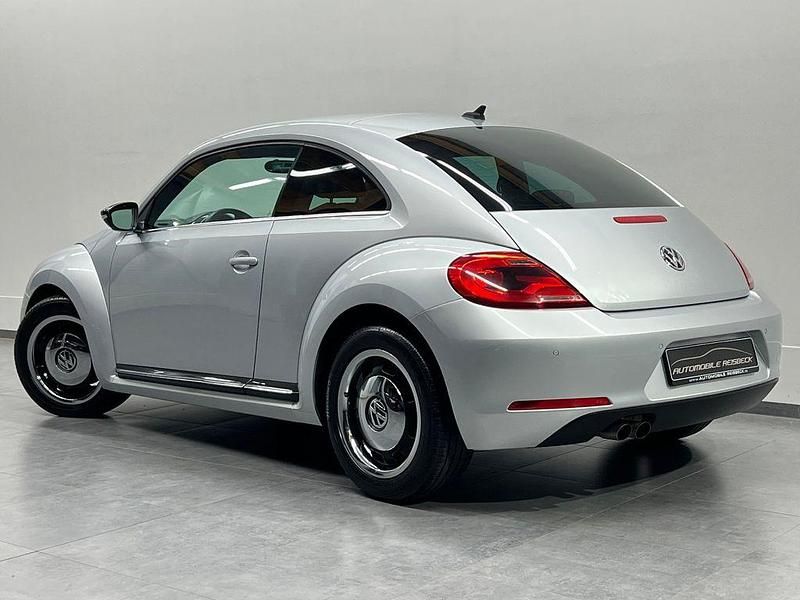Gebraucht VW Beetle Sport 140 PS (102 kW) 2013 Reflexsilbermetallic Kleinwagen