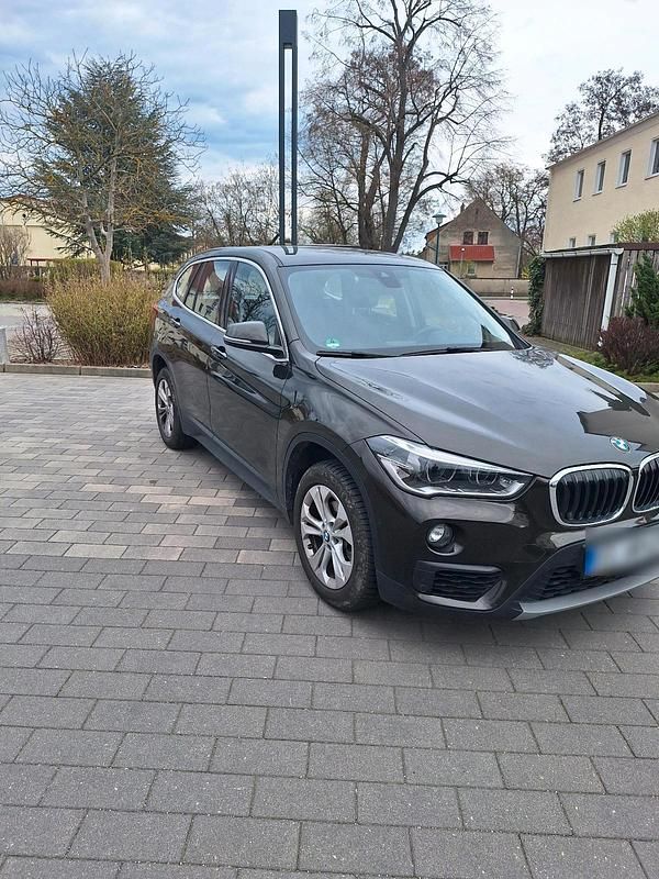 Gebraucht BMW X1 150 PS (110 kW) 2016 Grau SUV