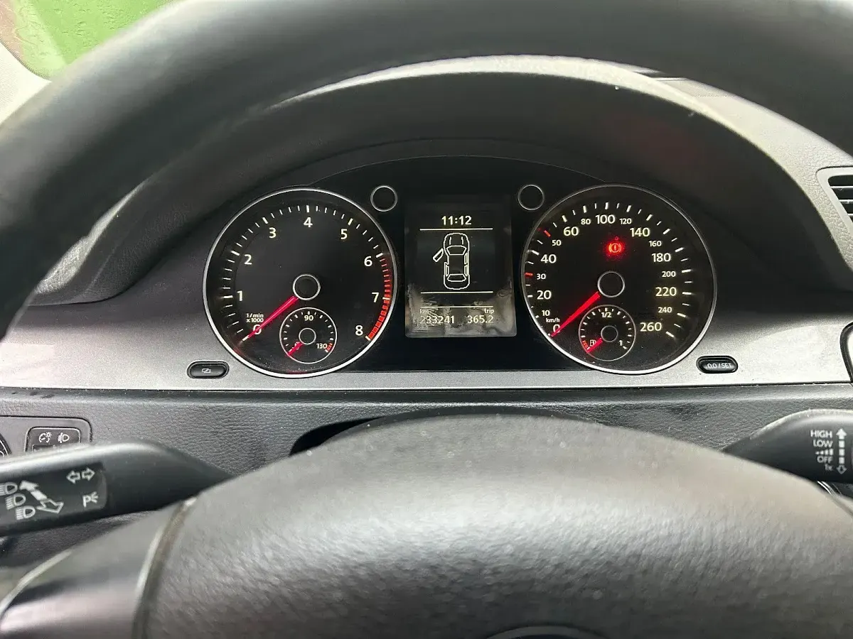 Gebraucht VW Passat Trendline 122 PS (89 kW) 2009 Silber Limousine