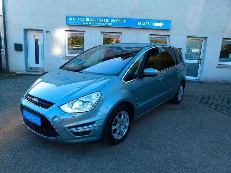 Gebraucht Ford S-MAX Titanium 203 PS (149 kW) 2014 Blau Van / Kleinbus