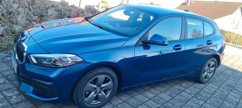 Gebraucht BMW 118 Advantage 136 PS (100 kW) 2024 Blau Kleinwagen