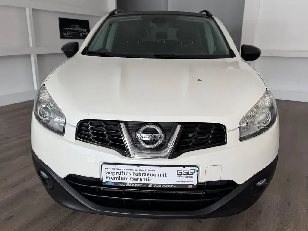 Gebraucht Nissan Qashqai 360º 131 PS (96 kW) 2013 Weiß SUV