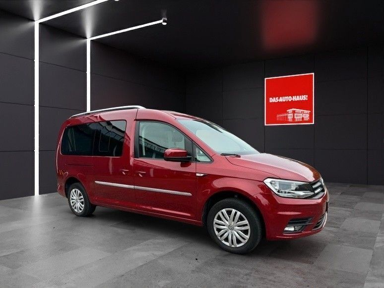 Rot Gebraucht 2018 VW Caddy Maxi Van / Kleinbus | 18.900 € (Teuer) - Bild 1/4