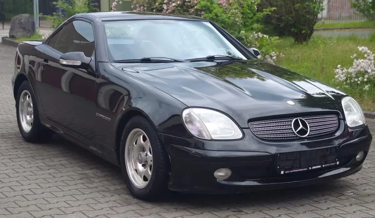 Gebraucht Mercedes SLK200 163 PS (119 kW) 2000 Schwarz Cabrio
