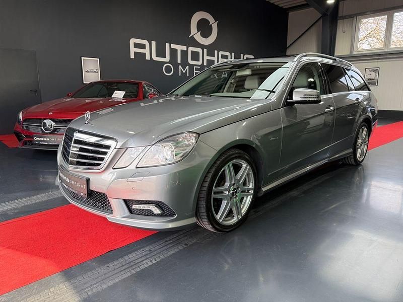 Gebraucht Mercedes E350 AMG 231 PS (169 kW) 2010 Silber Limousine