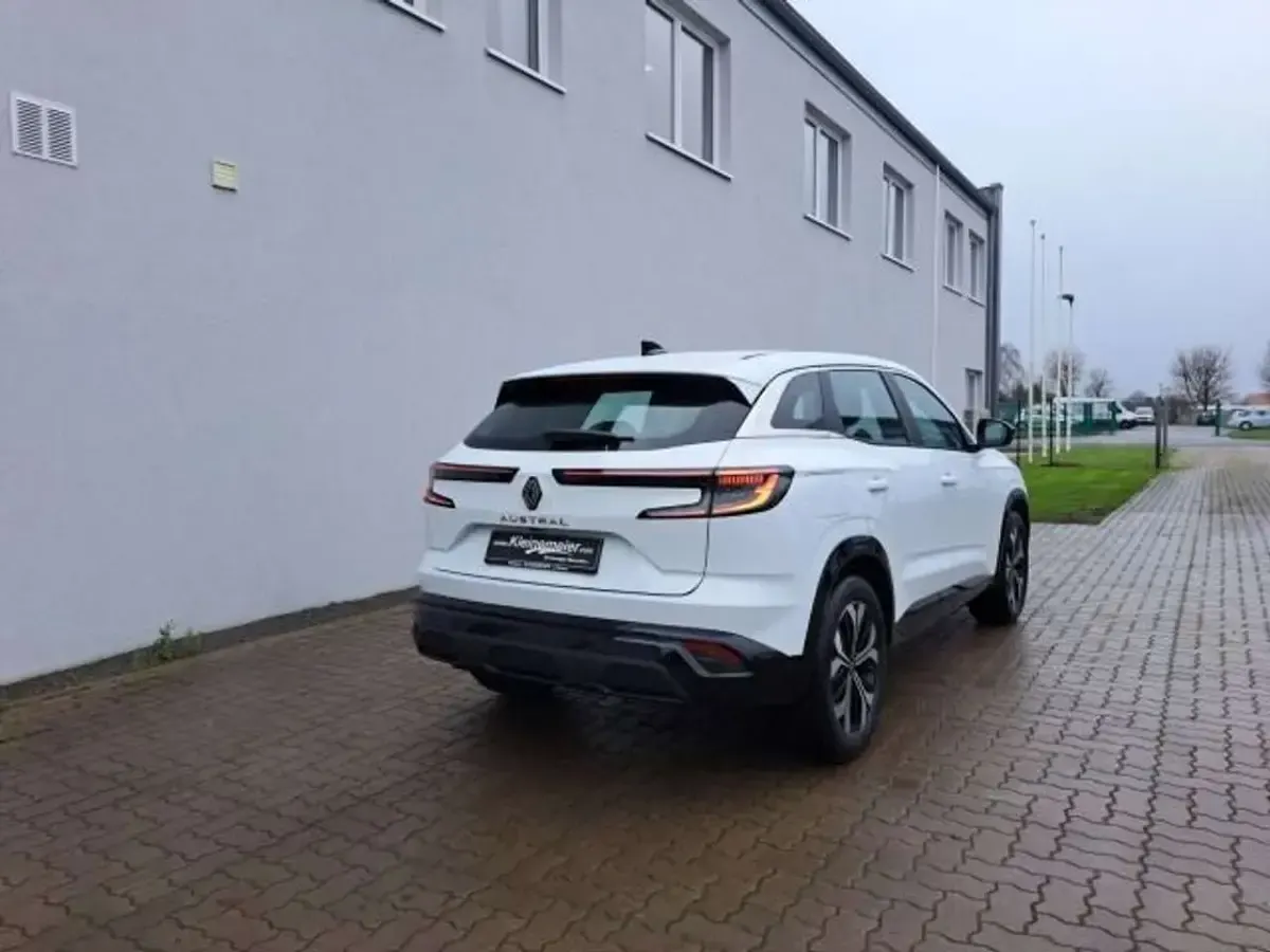 Gebraucht Renault Austral Evolution 158 PS (116 kW) 2024 Weiß SUV