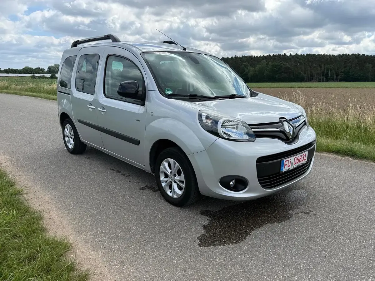 Gebraucht Renault Kangoo LIMITED 115 PS (84 kW) 2016 Silber Van / Kleinbus