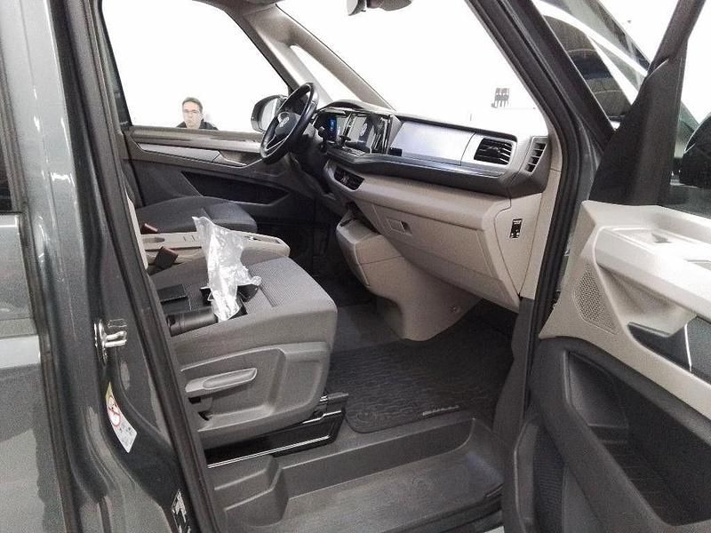 Gebraucht VW Multivan S 136 PS (100 kW) 2023 Graukeine angabe Van