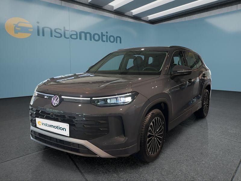 Grau Gebraucht 2025 VW Tayron SUV | 48.949 € (Guter Preis) - Bild 1/4