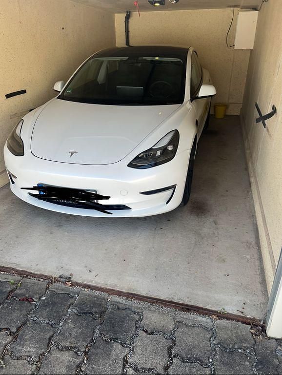 Weiß Gebraucht 2023 Tesla Model 3 Long Range Limousine | 30.990 € (Guter Preis) - Bild 1/1
