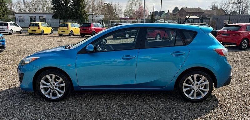 Używany Mazda 3 Active Plus 105 KM (77 kW) 2010 Niebieski Sedan/Limuzyna