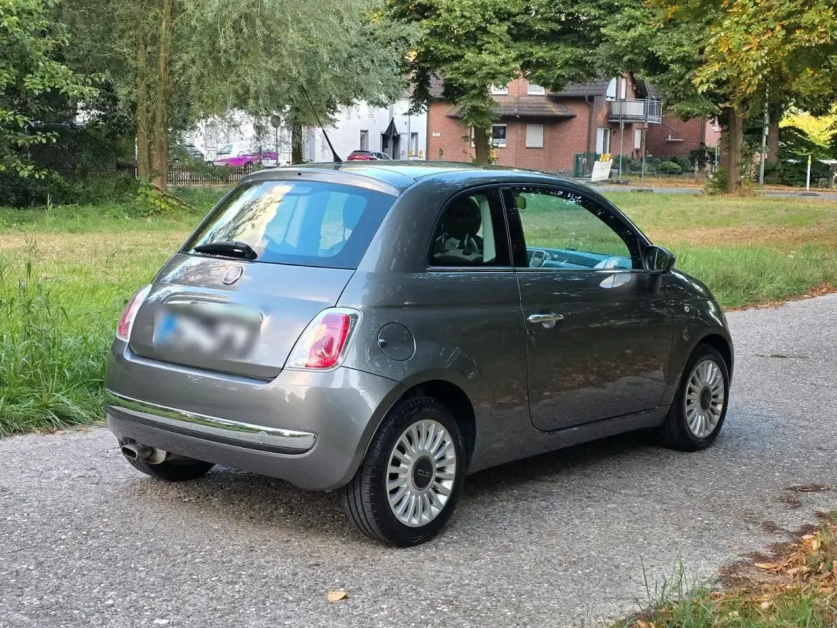 Gebraucht Fiat 500 Lounge 69 PS (50 kW) 2010 Grau Kleinwagen