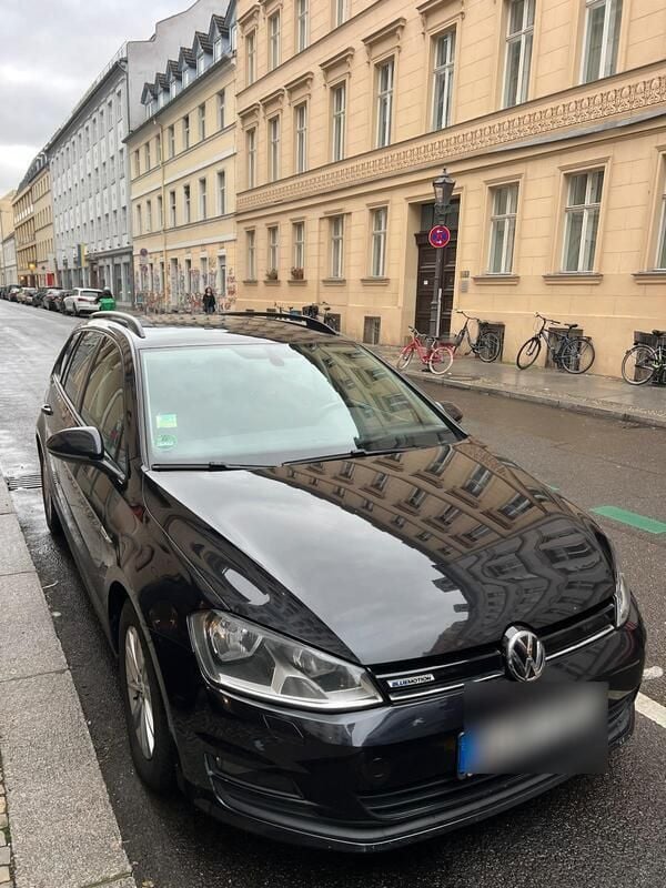 Schwarz Gebraucht 2015 VW Golf VII Kombi | 4.999 € (Superpreis) - Bild 1/4