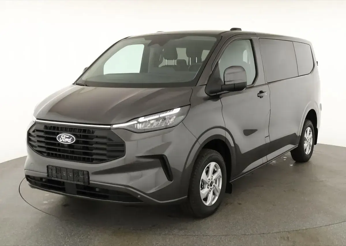 Używany Ford Transit Custom Limited 170 KM (125 kW) 2026 Kombi