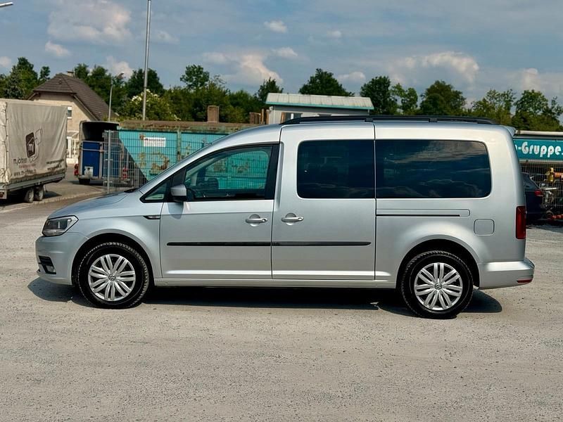 Gebraucht VW Caddy Maxi 150 PS (110 kW) 2017 Silber Van / Kleinbus