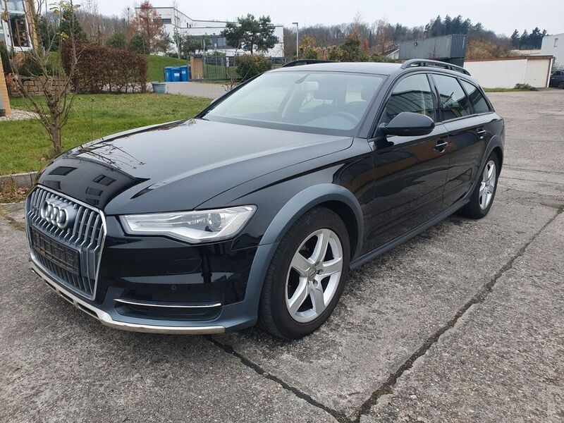 Schwarz Gebraucht 2018 Audi A6 Comfort Limousine | 23.900 € (Guter Preis) - Bild 1/4