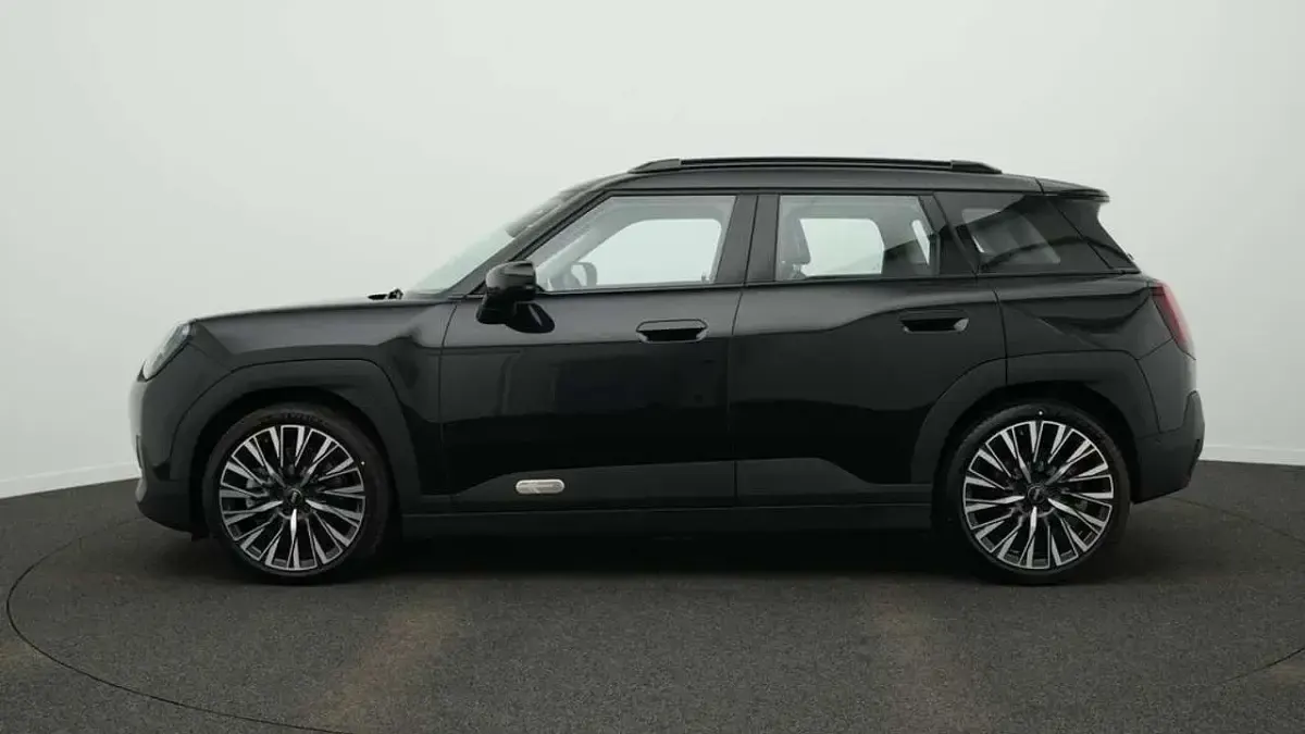 Gebraucht Mini Aceman Classic 160 kW (218 PS) 2025 Schwarz SUV