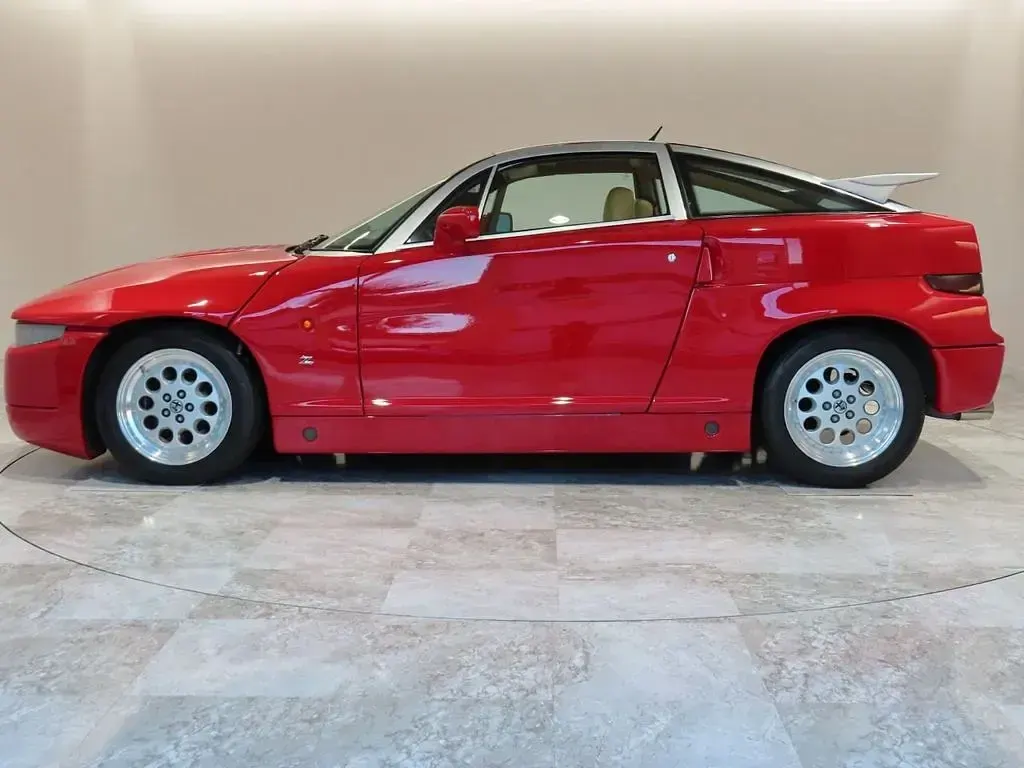 Gebraucht Alfa Romeo SZ/RZ 207 PS (152 kW) 1994 Rot