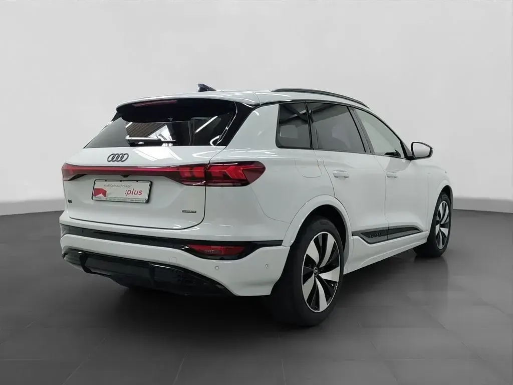 Gebraucht Audi Q6 e-tron S-Line 284 kW (387 PS) 2024 Weiß SUV