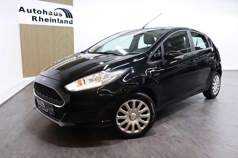 Schwarz Gebraucht 2016 Ford Fiesta Trend Kleinwagen | 6.350 € (Fairer Preis) - Bild 1/4
