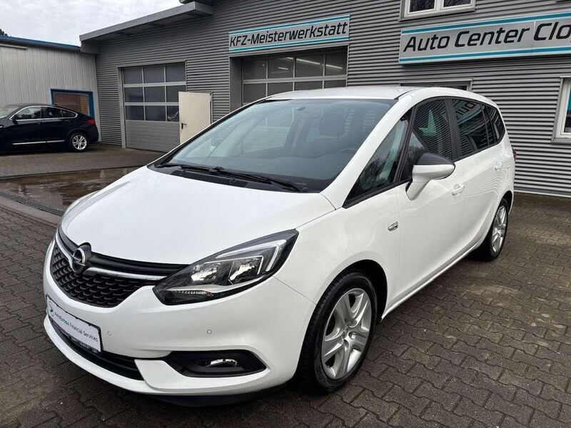Weiß Gebraucht 2017 Opel Zafira Business Edition Van / Kleinbus | 14.900 € - Bild 1/4