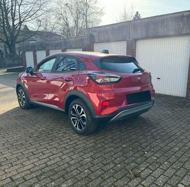 Gebraucht Ford Puma Titanium 125 PS (91 kW) 2025 Rot SUV