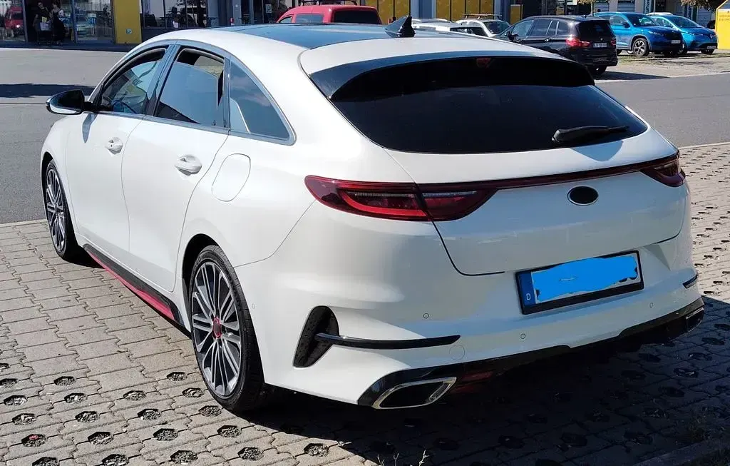 Gebraucht Kia ProCeed GT 204 PS (150 kW) 2020 Weiß Kombi