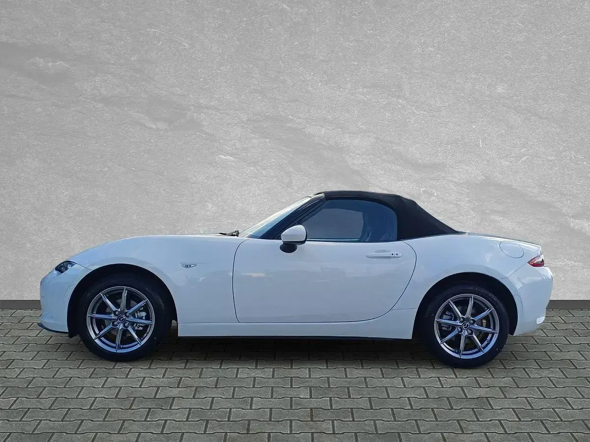 Neu Mazda MX5 Exclusive-Line 132 PS (97 kW) 2026 Arctic white Cabrio