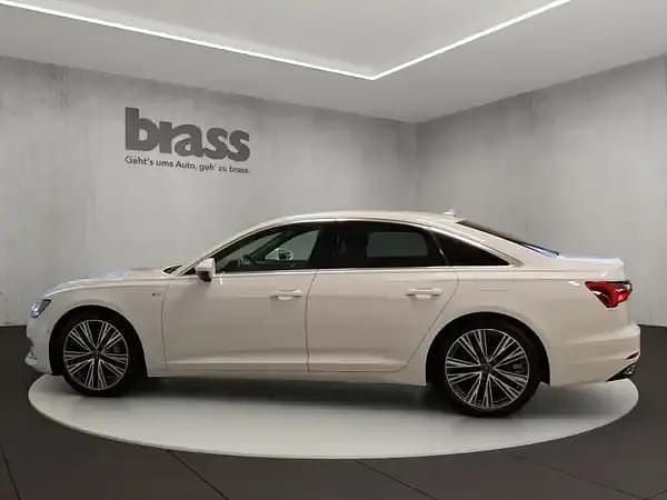 Gebraucht Audi A6 Ambiente 299 PS (219 kW) 2022 Ibisweiß Limousine