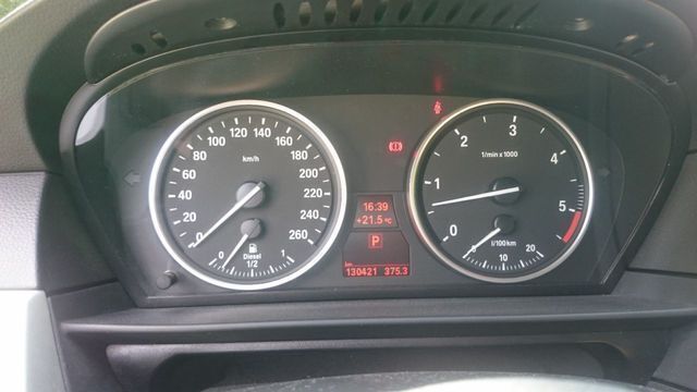 Gebraucht BMW 530 M Sport 235 PS (172 kW) 2008 Schwarz metallic Kombi