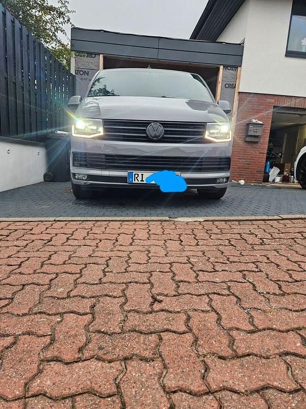 Grau Gebraucht 2003 VW Multivan Van | 10.500 € - Bild 1/4