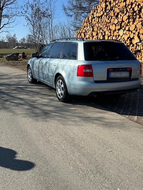 Second-hand Audi A6 170 CP (125 kW) 2003 Albastru Break