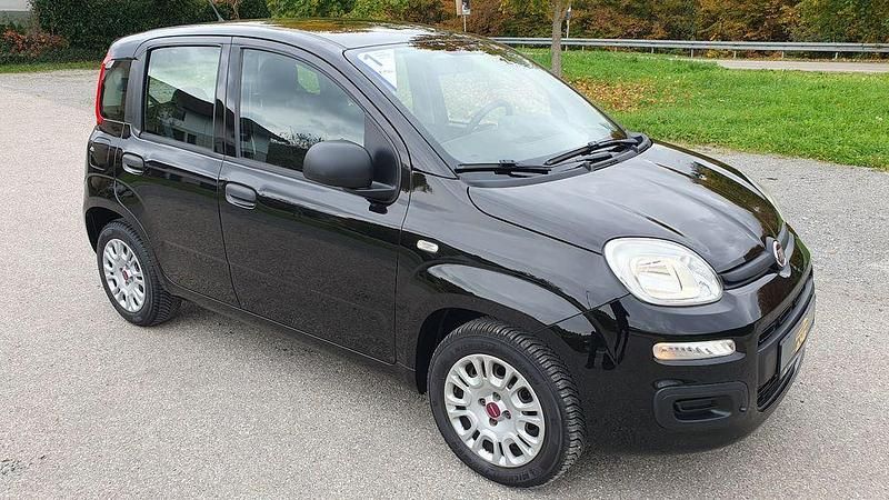 Nero profondo Gebraucht 2018 Fiat Panda Easy Kleinwagen | 7.250 € (Fairer Preis) - Bild 1/4
