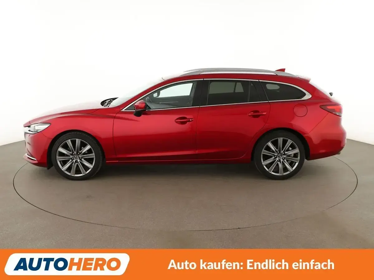 Gebraucht Mazda 6 Sports-Line 194 PS (142 kW) 2019 Soul red crystal Kombi