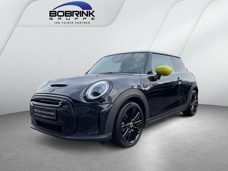 Gebraucht Mini Cooper SE Classic 135 kW (184 PS) 2022 Schwarz Kleinwagen