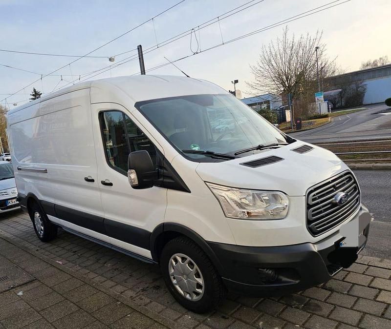 Gebraucht Ford Transit 131 PS (96 kW) 2019 Weiß Van / Kleinbus