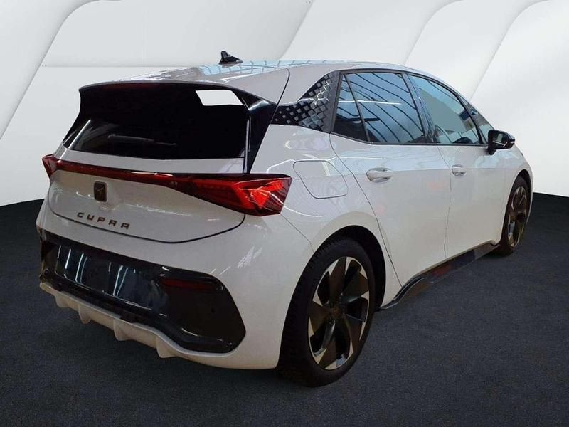 Second-hand Cupra Born 169 kW (231 CP) 2025 Alb Hatchback