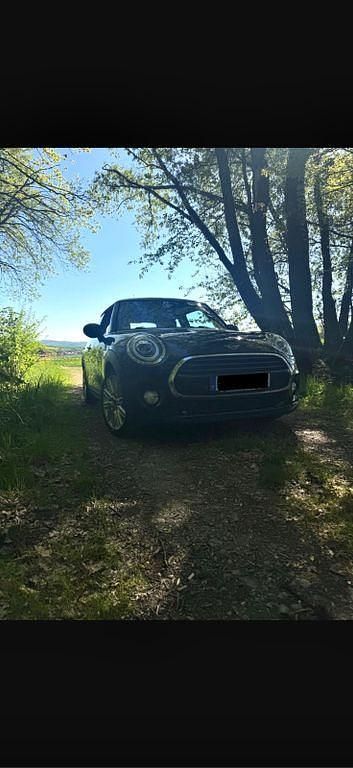 Gebraucht Mini Cooper 136 PS (100 kW) 2019 Schwarz Kleinwagen