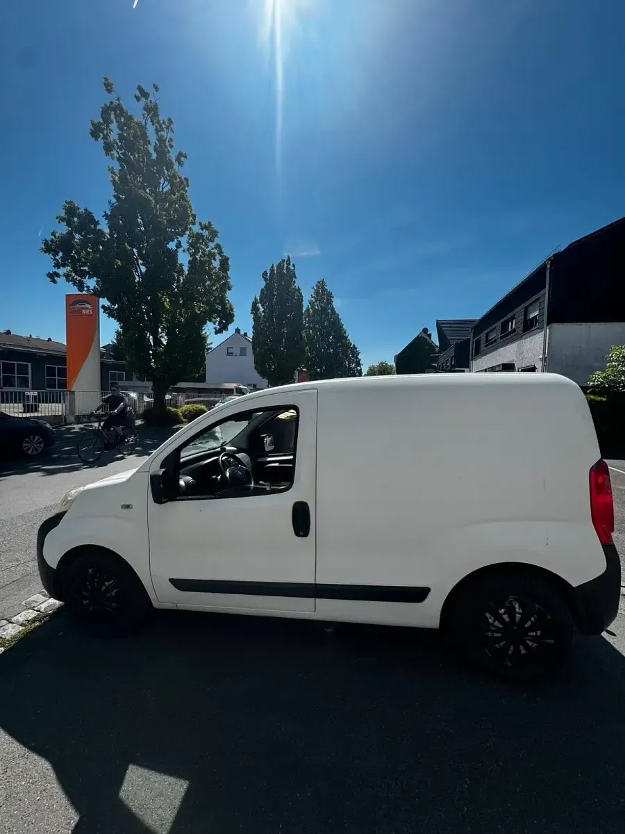 Gebraucht Fiat Fiorino 75 PS (55 kW) 2008 Weiß Van / Kleinbus
