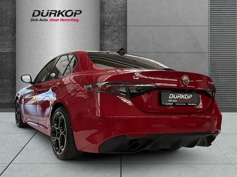 Neu Alfa Romeo Giulia Premium 209 PS (153 kW) 2026 Rosso alfa, uni Limousine