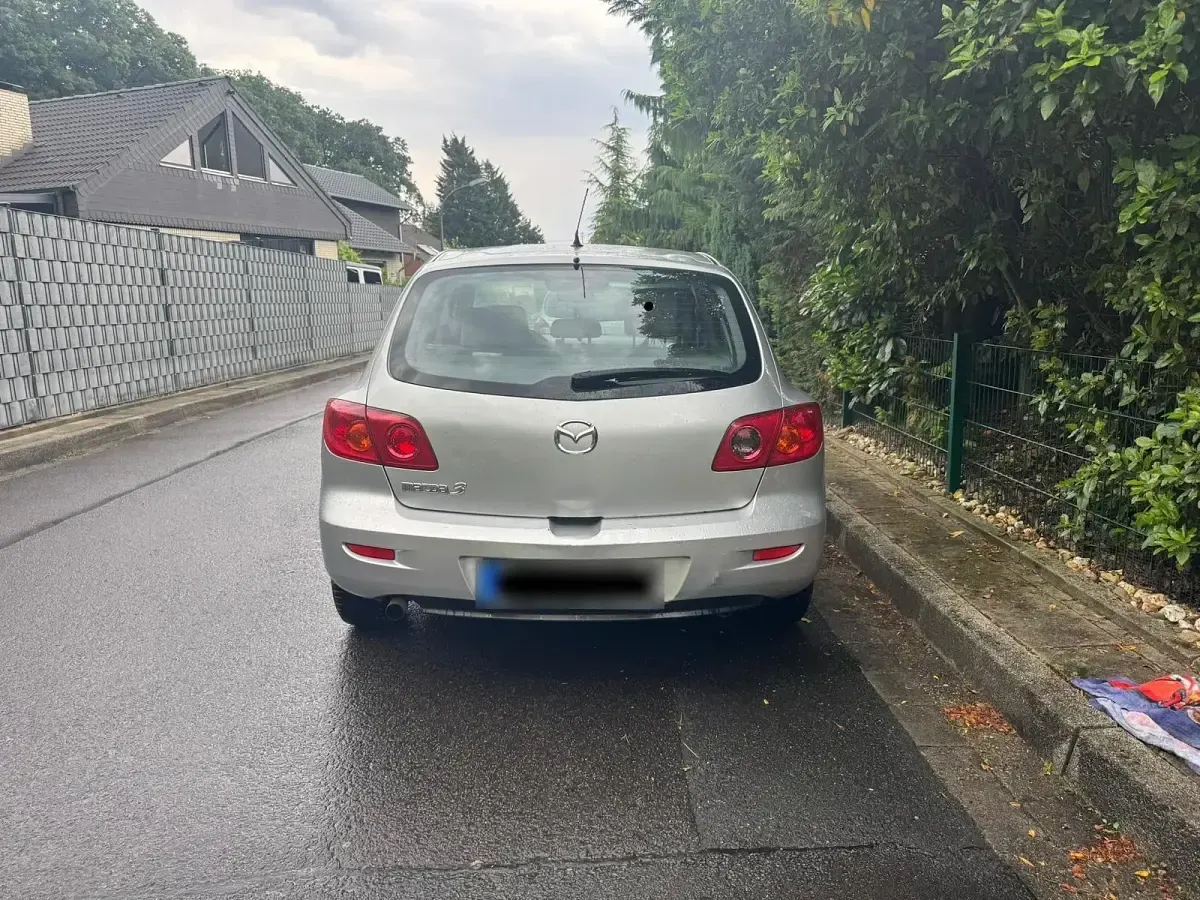 Gebraucht Mazda 3 84 PS (61 kW) 2004 Grau Kleinwagen